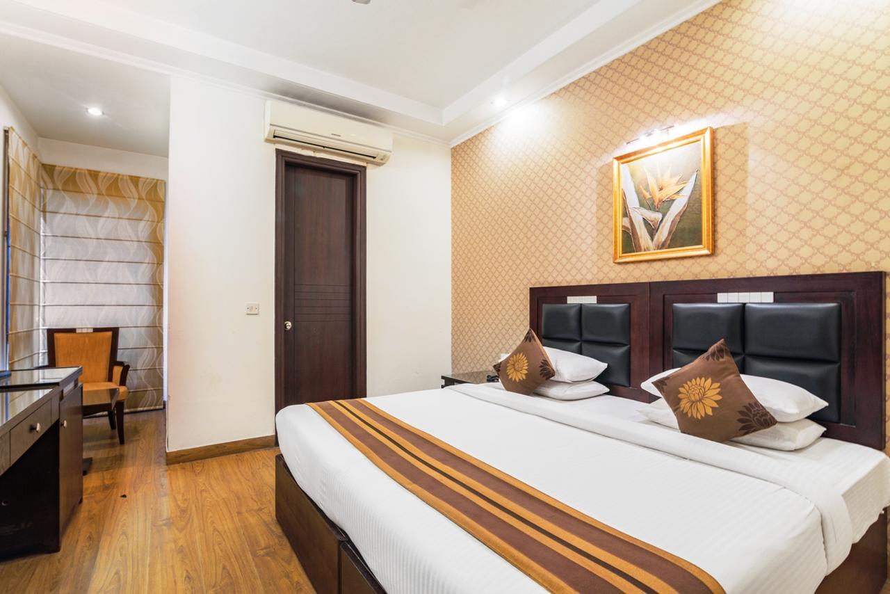 Royal Residence Mg Road グルガウン エクステリア 写真