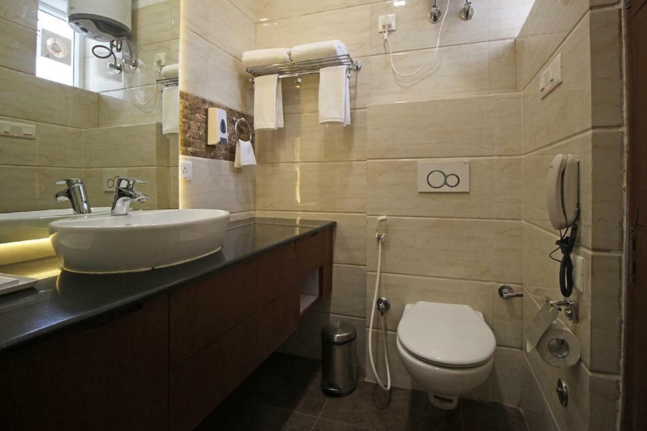 Royal Residence Mg Road グルガウン エクステリア 写真